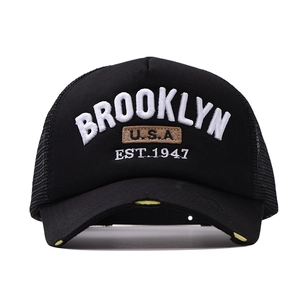Casquette trucker en maille noire avec broderie Brooklyn 3D et patch vintage
