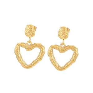 Chic 18k gold heart earrings with vintage hammered texture on polished stainless steel