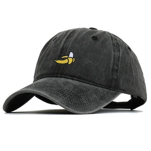 Casquette de baseball en coton gris foncé délavé avec broderie banane et bord incurvé