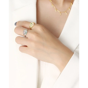 S925 sterling silver star signet rings with colorful zircons in gold and silver finish