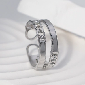 Adjustable silver double-layer ring with minimalist chain texture in stainless steel