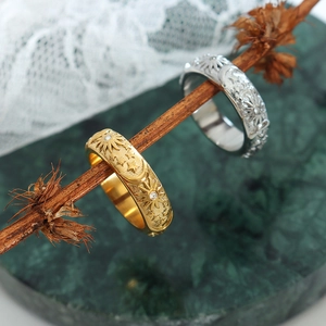 Retro 18K gold plated celestial ring set featuring sun moon relief and zircon stones