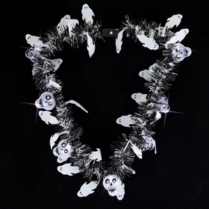 Halloween wreath with LED glowing skull heads and white ghosts on black fringe