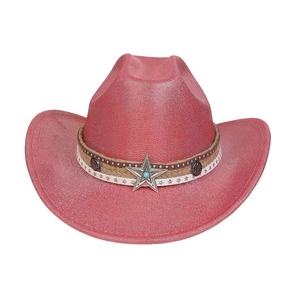 Détail du chapeau de cow-boy rouge avec texture tissée, perle turquoise et boucle étoile