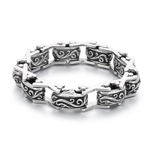 Punk wolf head style vintage stainless steel bracelet with engraved floral patterns