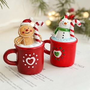 Christmas resin gingerbread man and snowman mugs set for festive tabletop decorations