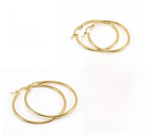 Détails de boucles d'oreilles créoles polies plaquées or 18 carats à fermoir