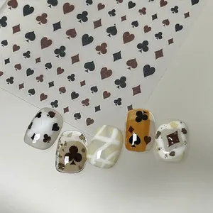 Autocollants Pour Ongles Auto-Adhésifs Ultra Minces Flexibles Motifs Coeur Poker Décoration De Manucure DIY Pour Femmes