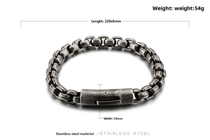 Detailopname van vintage roestvrijstalen schakelarmband met magneetsluiting en gewicht