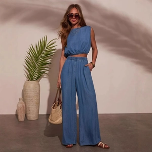 Ensemble 2 pièces en denim pour femme avec haut court sans manches et pantalon large bleu