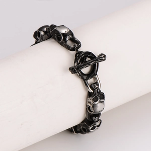 Punk style skull head metal bracelet with OT clasp in vintage silver finish for men