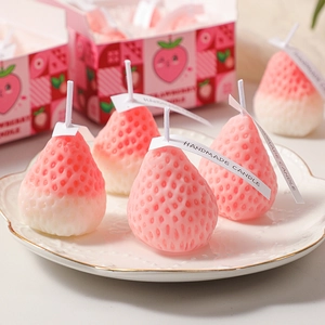 Handmade strawberry scented soy wax candle with gift box for home decor and gifting