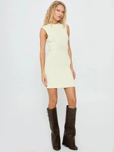 Élégante mini-robe en tricot sans manches blanc crème avec texture côtelée verticale chic