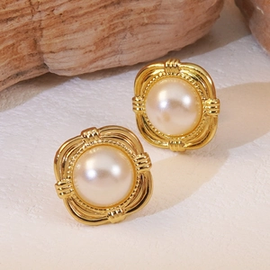 Elegant square gold stud earrings with white pearl inlay in a vintage aesthetic