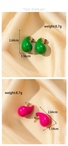 Detailed view of teardrop earrings in green and pink with size and weight measurements