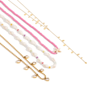 Ensemble de colliers superposés de style bohème en acier doré avec charms cœur et étoile