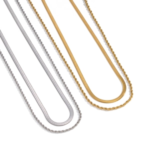 Collana a doppio strato con catena a serpente e catena a corda ritorta oro e argento
