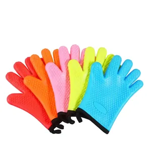 Five-color silicone heat resistant shark mitts with anti-slip honeycomb texture and hanging loops