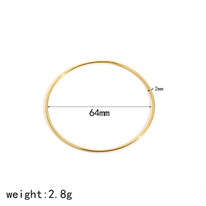 Minimalistisches 18k vergoldetes Edelstahl-Armband mit 64mm Innendurchmesser und 2mm Breite