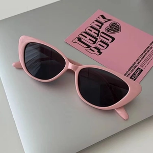 Fashion Cat Eye Sunglasses UV400 Protection PC Frame AC Lens Retro Trendy Eyewear For Women Men Outdoor Travel