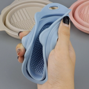 Flexible silicone makeup brush cleaning bowl with multi-textured surface for deep washing