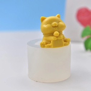 Cat shaped silicone mold for DIY candles and soap featuring a cute lucky cat design