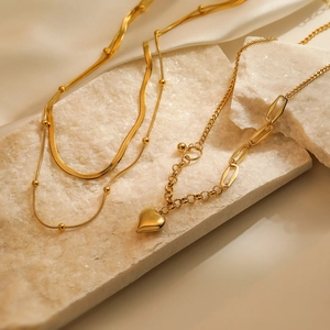 Minimalist gold titanium steel necklaces with heart pendant and snake bone chain set