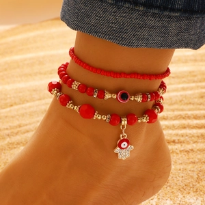 Set de tres tobilleras rojas con ojo turco y mano de Fátima para estilo playero de verano