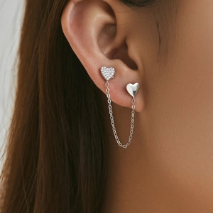 Elegant s925 silver asymmetric heart chain earring with sparkling pavé cubic zirconia