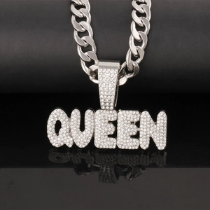 Hip Hop Iced Out Queen Letter Pendant Necklace Zinc Alloy Full Rhinestone Cuban Twist Chain Streetwear Jewelry For Women