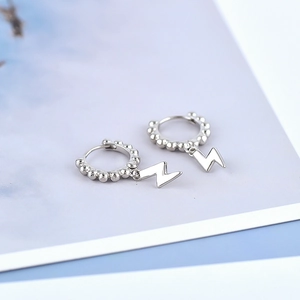 Orecchini a cerchio con perline in argento S925 e ciondolo a forma di fulmine trendy