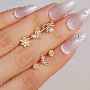 Set de 6 pendientes de acero dorado con circonitas cúbicas y perlas falsas