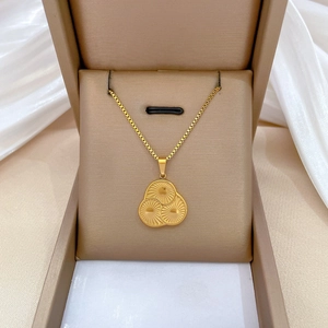 Geometric Pendant Necklace Titanium Steel Gold Plated Three Overlapping Circles Radial Texture Minimalist Elegant Box Chain