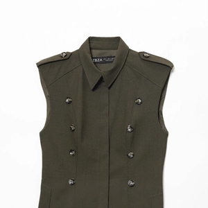 Women's army green double-breasted sleeveless blazer dress with padded shoulders