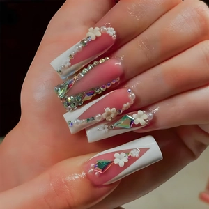 French Tip Press On Nails White Rhinestone Long Coffin Fake Nails With 3D Flowers Artificial Pearls Luxury Sweet Style For Women