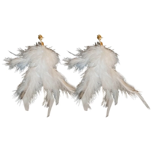 Elegant white feather earrings with gold bird accent and flowing bohemian tassel design