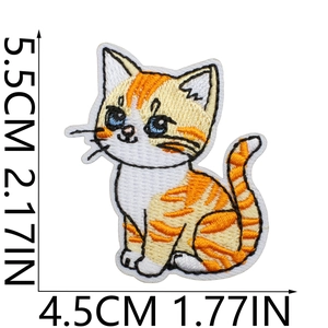 Detailed view of ginger cat embroidery patch showing 5.5cm height and 4.5cm width dimensions
