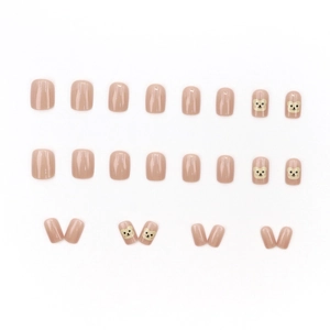Faux ongles courts nudes avec motifs ours mignons, kit de 24 capsules carrées douces
