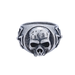 Vintage oxidized silver skull ring with gothic 3D skull head and geometric side patterns