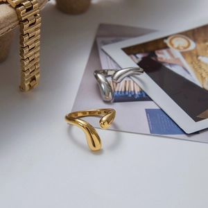 Minimalist teardrop open rings in gold and silver finish, stainless steel luxury jewelry