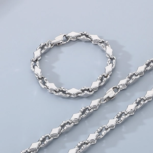 Geometric stainless steel necklace and bracelet set with silver diamond-shaped links