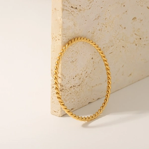 Classic 18K gold plated stainless steel twisted rope cable bangle bracelet for women