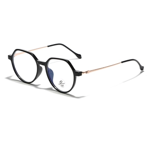 Polygonal TR90 frames with rose gold metal temples and anti-blue light protection