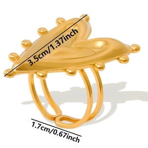 Chunky 18k gold plated heart ring with dimensions of 3.5cm length and 1.7cm diameter
