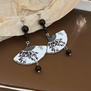 New Chinese style fan-shaped drop earrings with bamboo patterns and black beads