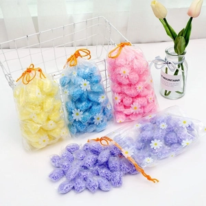 Perles de parfum de linge en sachets marguerites avec adoucissant parfum floral