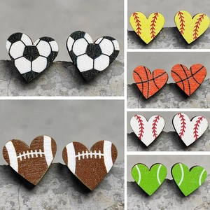 Orecchini A Lobo In Legno Palla Sportiva Con Perno In Acciaio Forma Cuore Motivi Calcio Baseball Basket