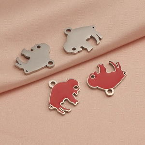 Creative stainless steel buffalo pendants with red enamel and silver mirror finish