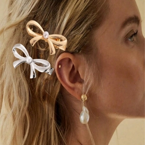 Elegant Bow Hair Clip With Faux Artificial Pearl Alloy Duckbill Hairpin For Women Korean Style Fashion Accessory