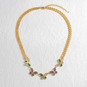 Collana vintage francese in acciaio inossidabile con pendenti a farfalla in zircone colorato